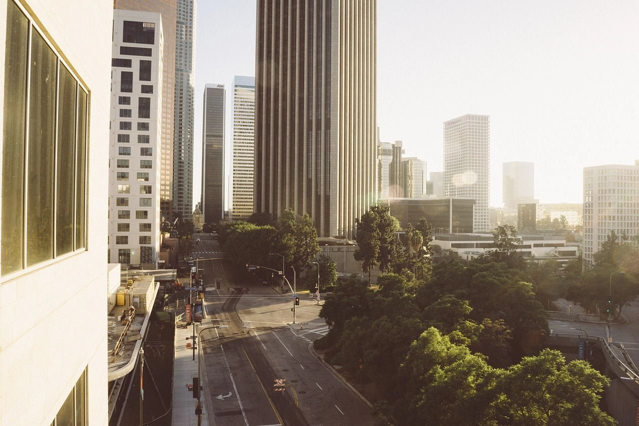 commercial lease dispute lawyer